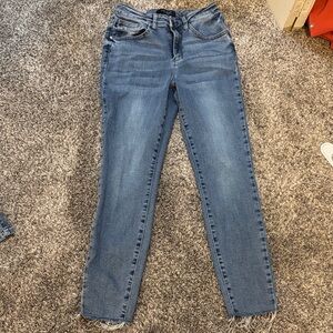 Judy Blue Dark Wash Skinny Jeans